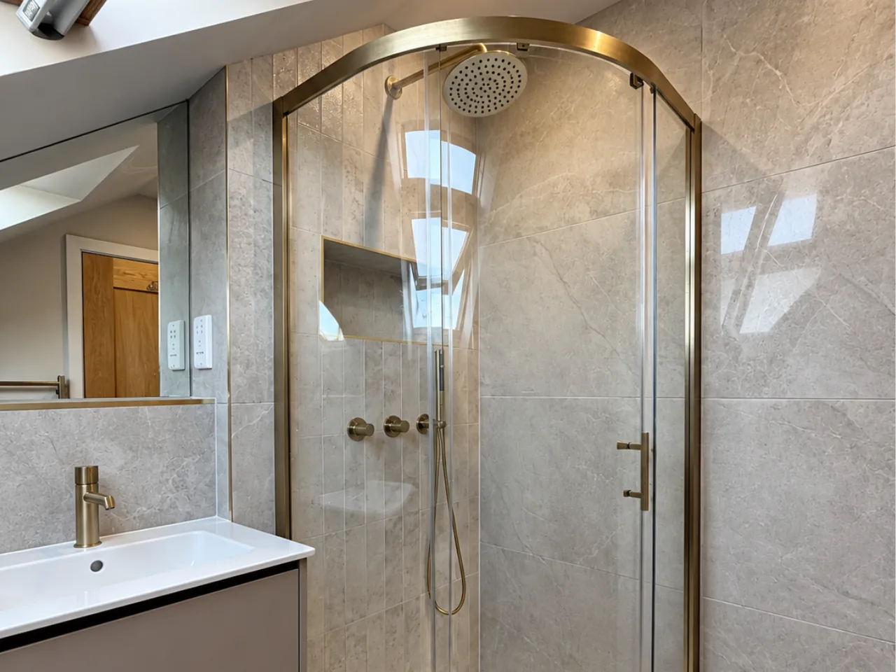Wet room walk-in shower tiling by LN Ceramics